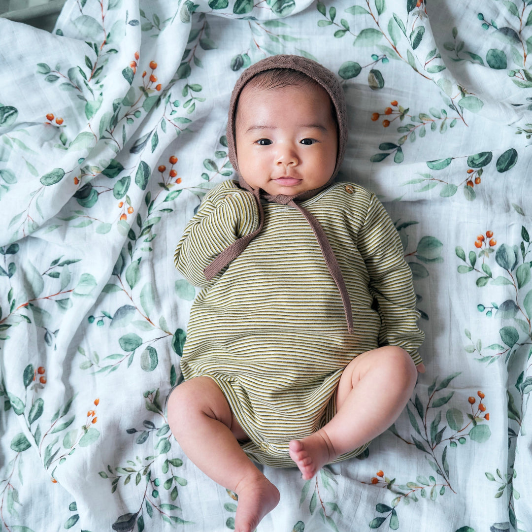 Authentic Leaf Swaddle