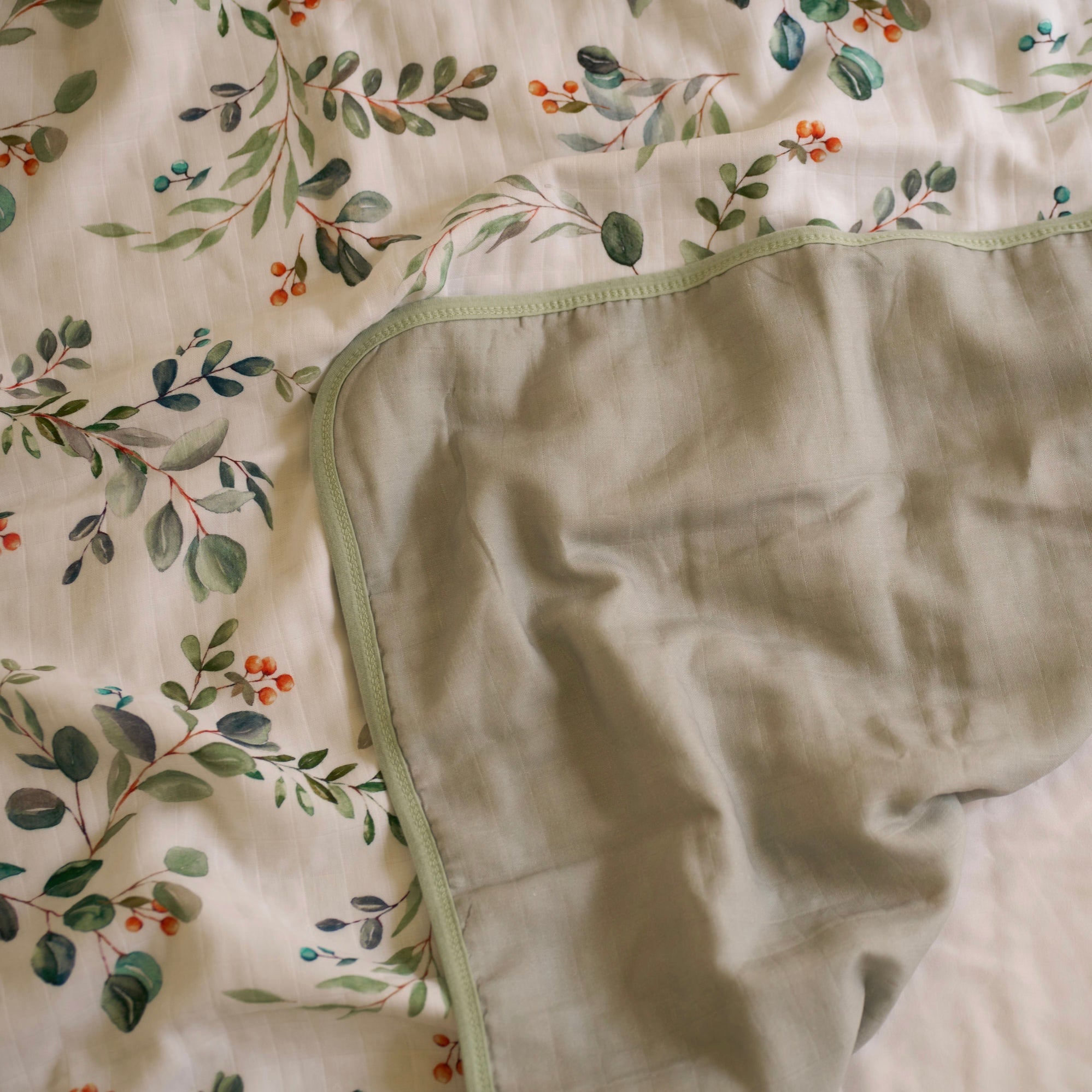 Authentic Leaf Blanket