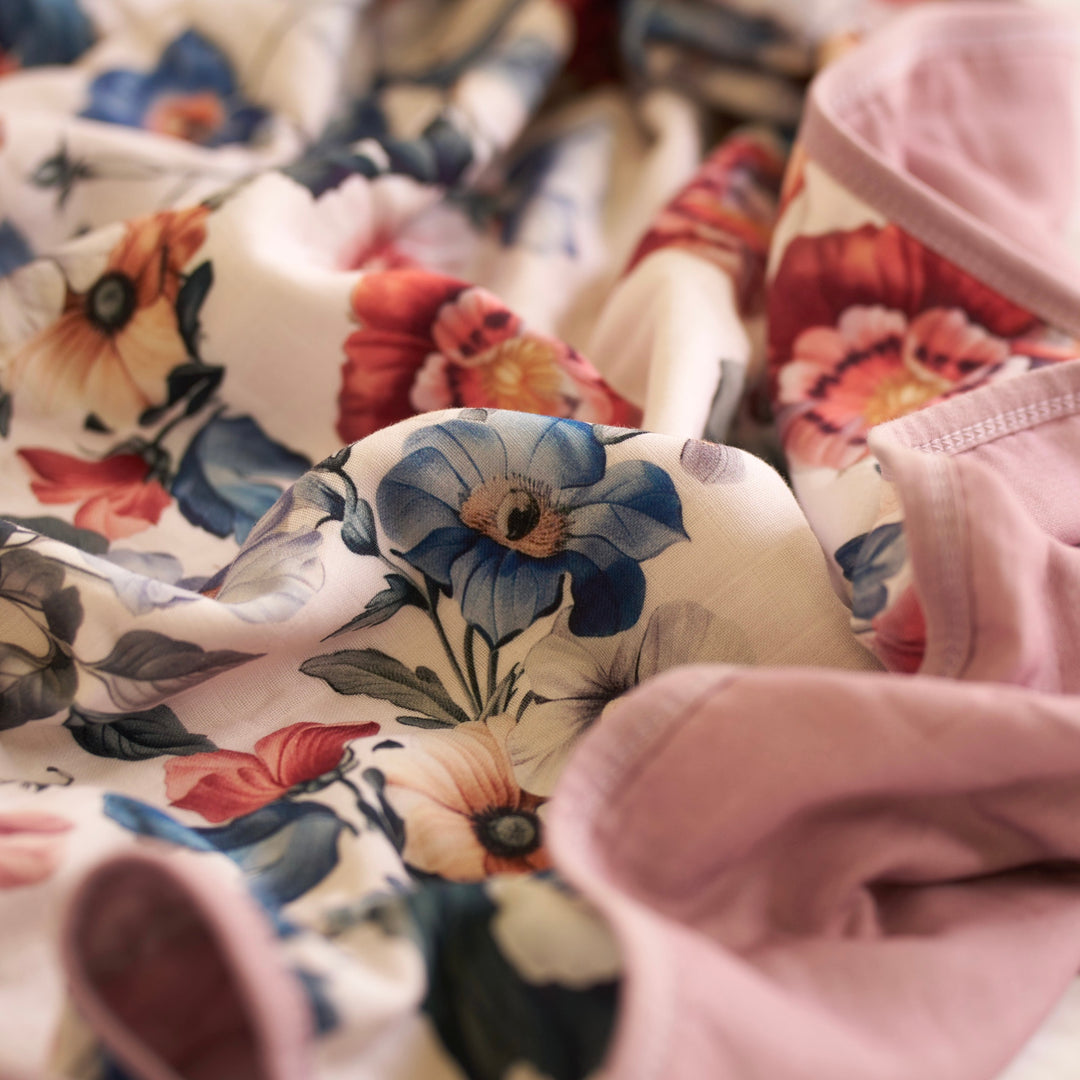 Bouquet de Fleurs Blanket