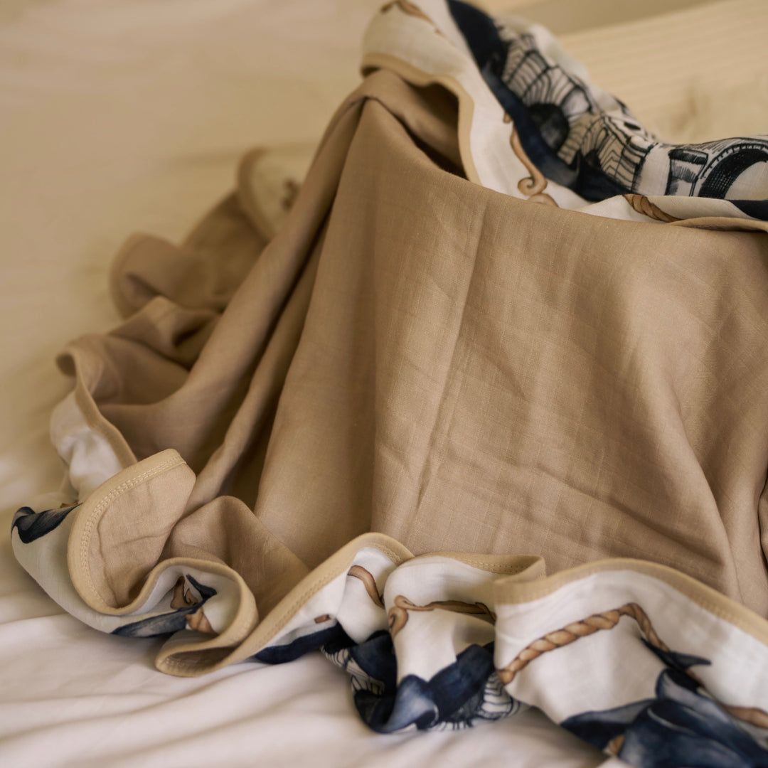 Somewhere in Paris Blanket