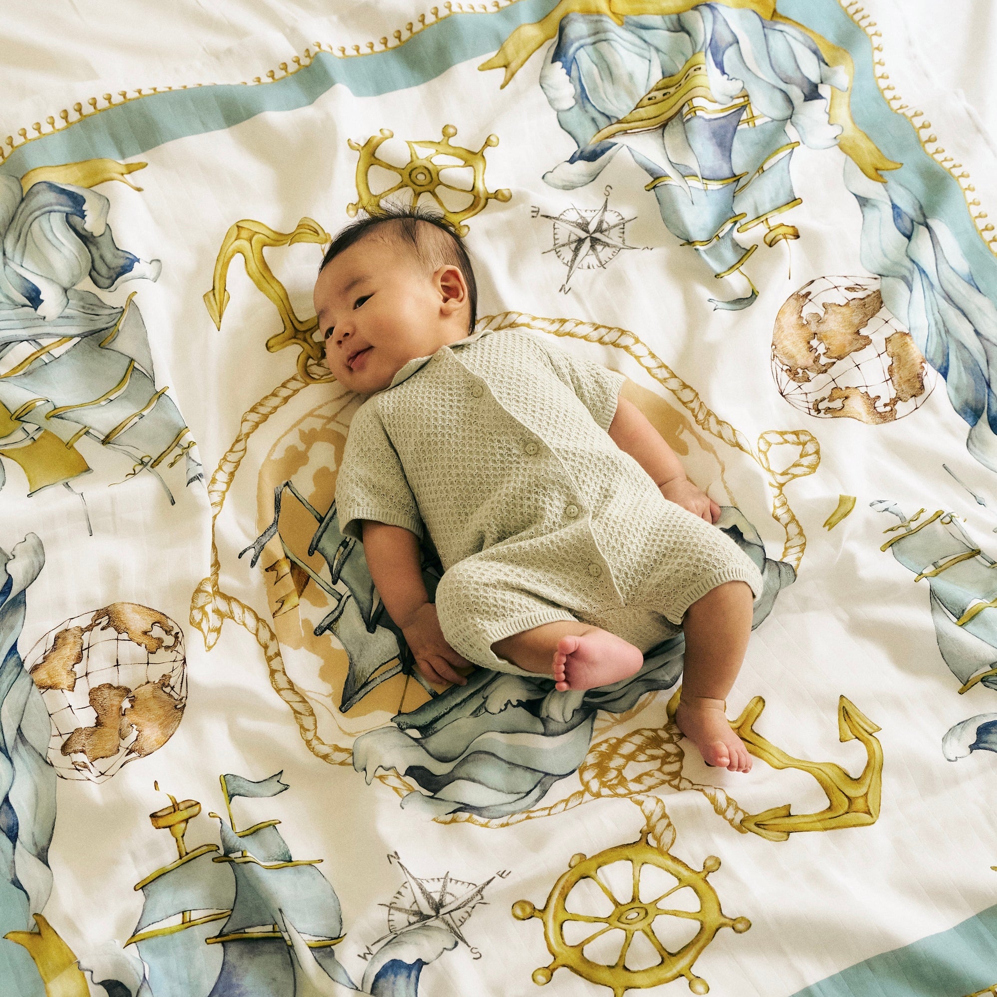 Somewhere in Paris Swaddle