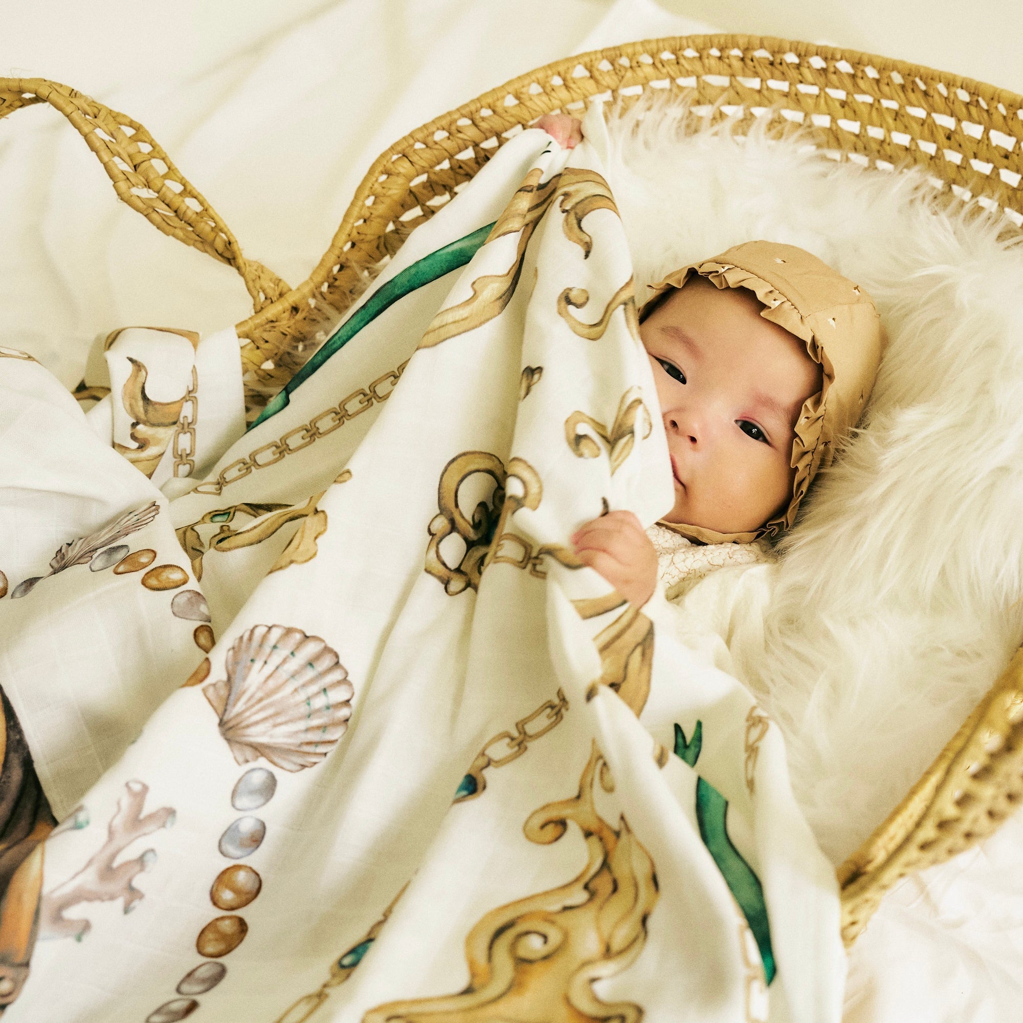 Somewhere in Paris Swaddle
