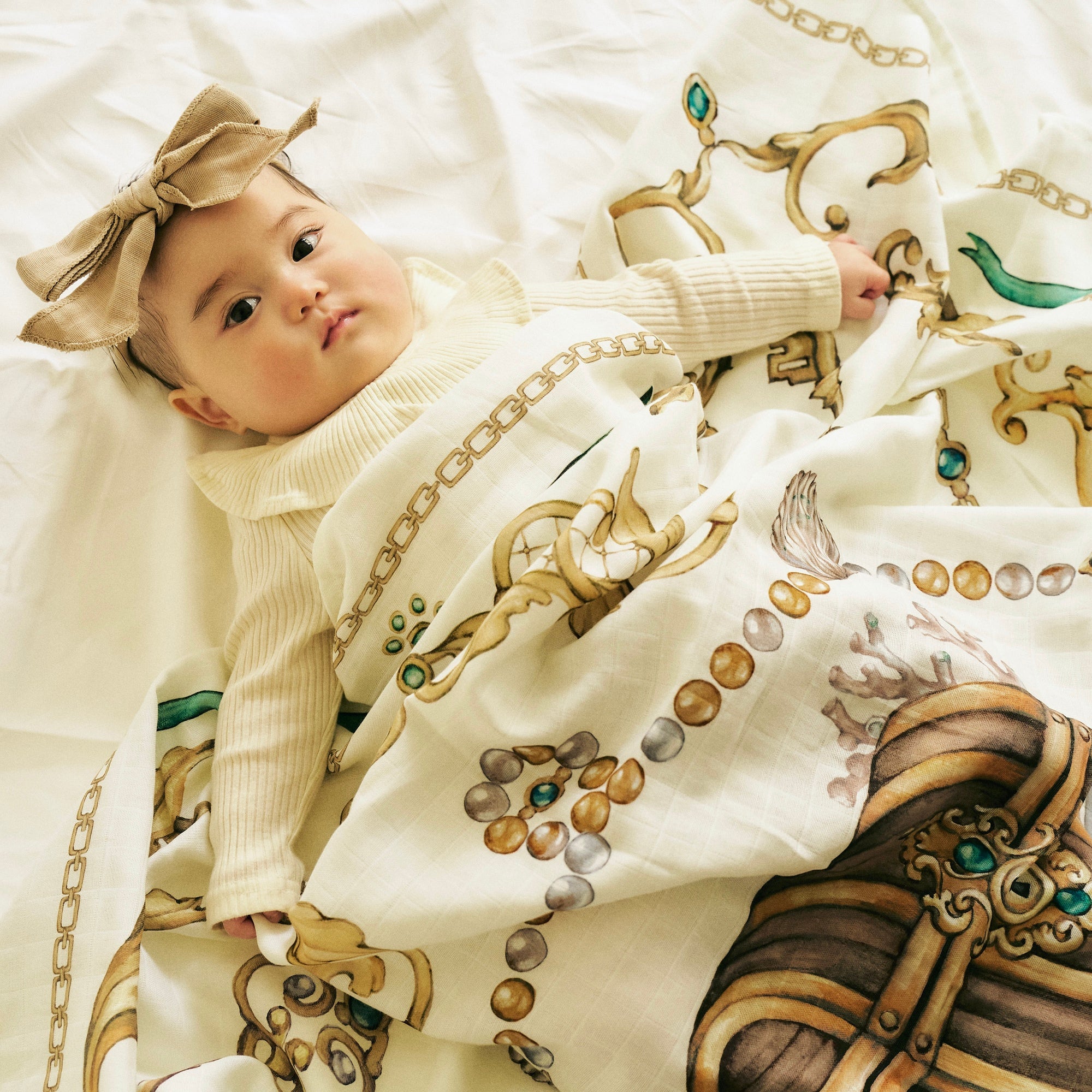 Somewhere in Paris Swaddle