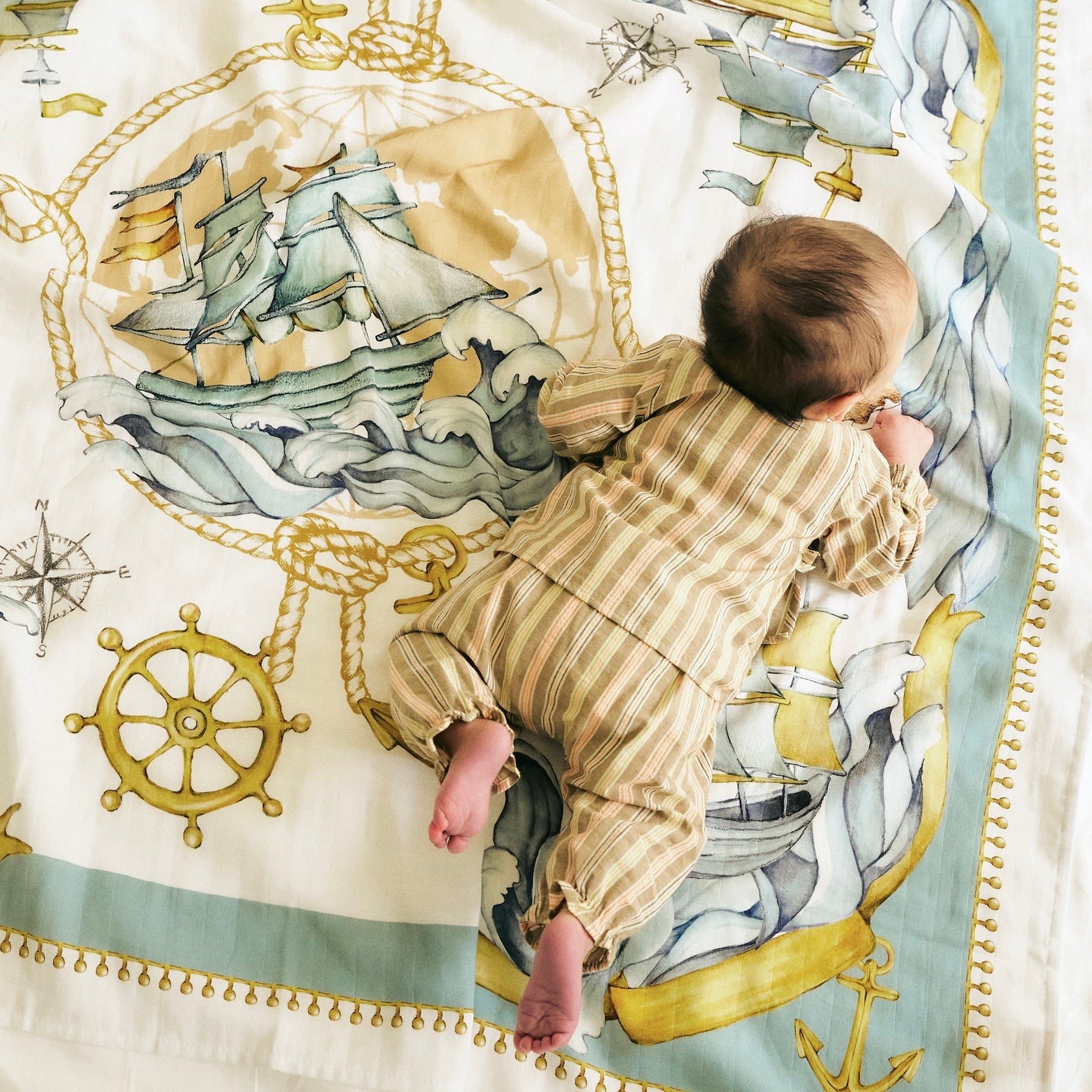 Bon Voyage Swaddle