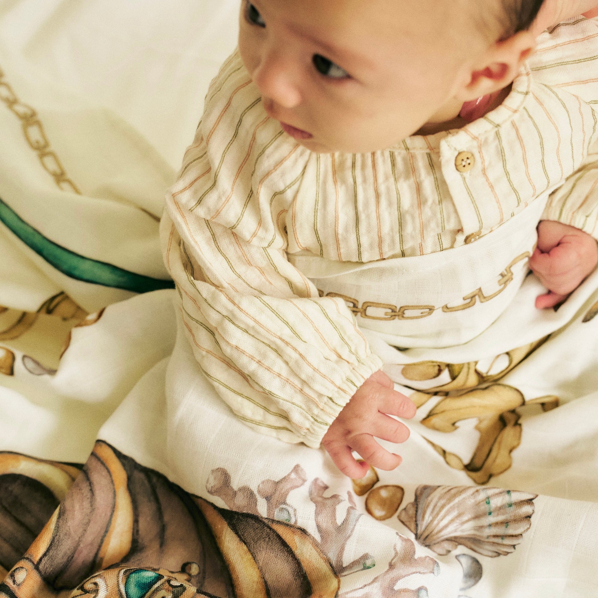 Somewhere in Paris Swaddle