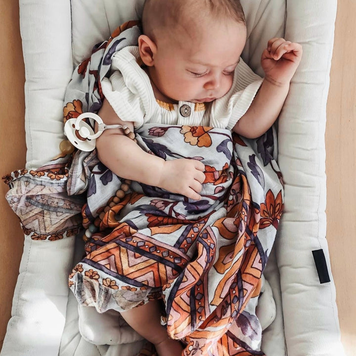 Buti Block Swaddle