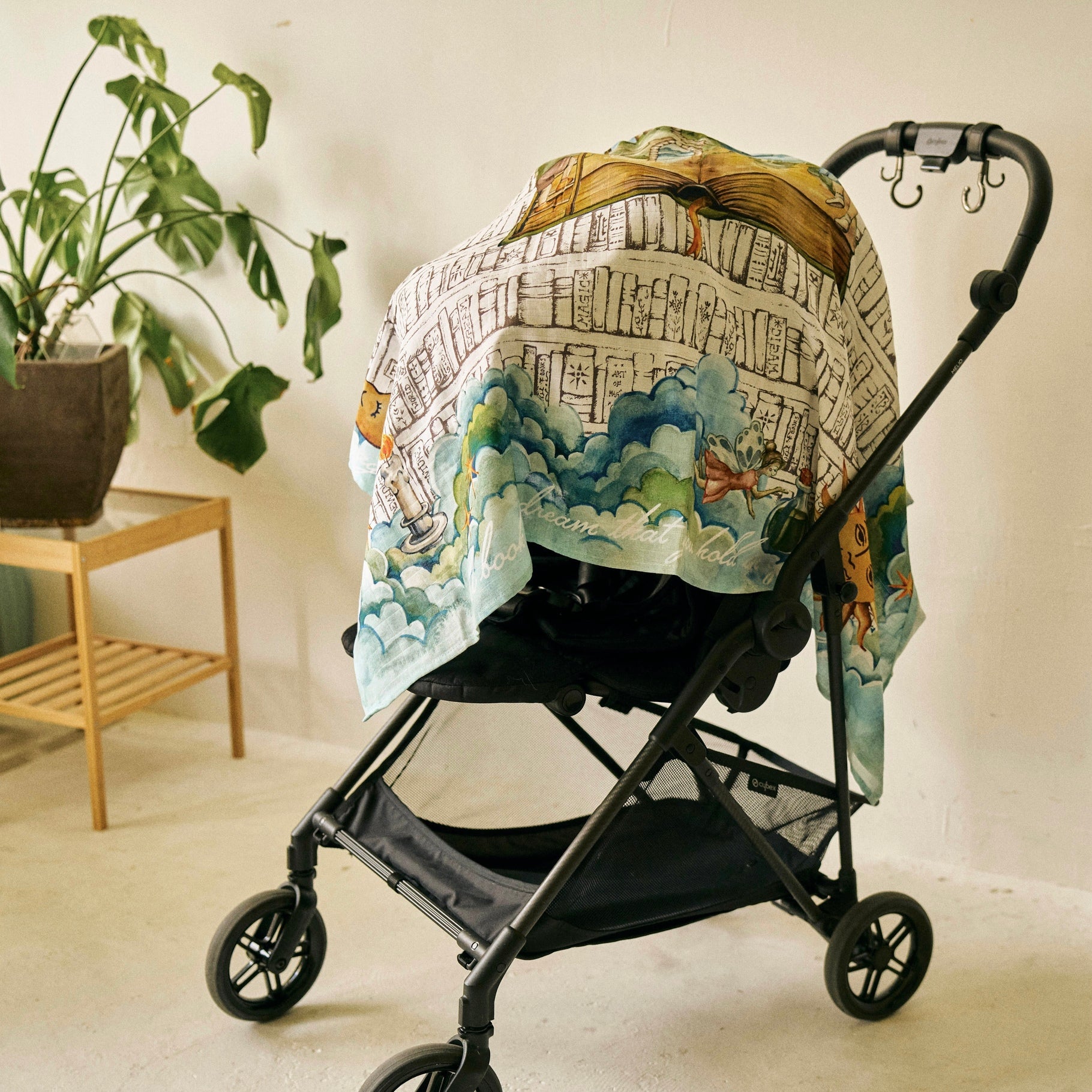 Somewhere in Paris Swaddle